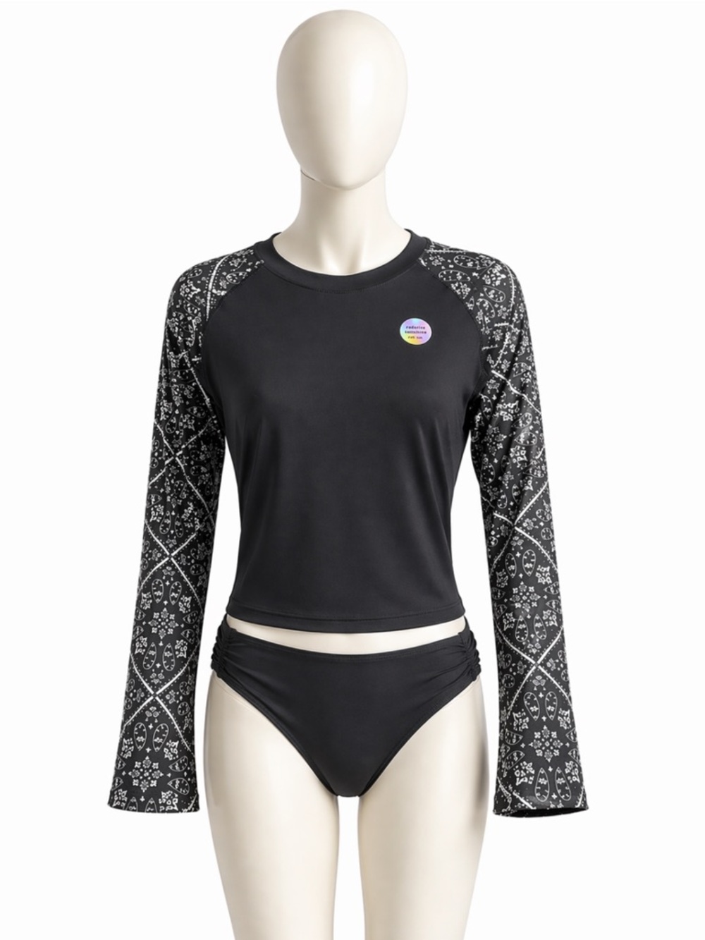 🌸2/$12🌸 NWT Ardene Swim Cropped Rashguard Top Long Sleeves Size Large